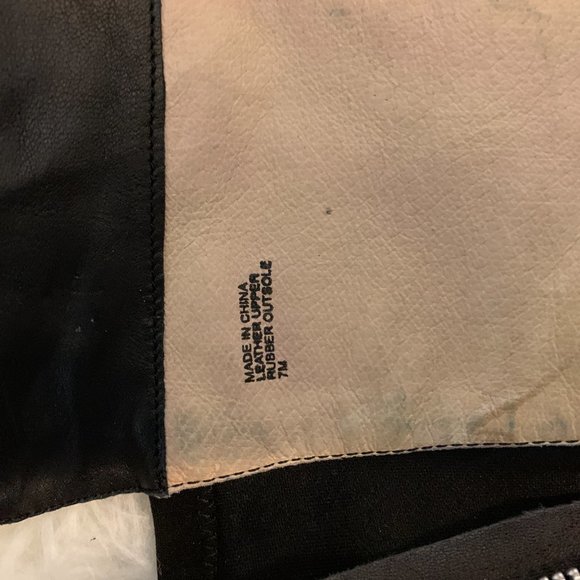 Michael Kors Classic Bromley Boots, Size 7 - Picture 3 of 6